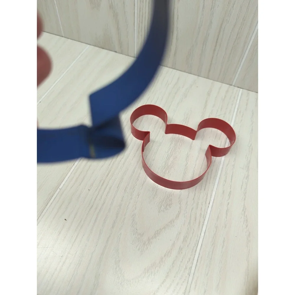 Disney red one